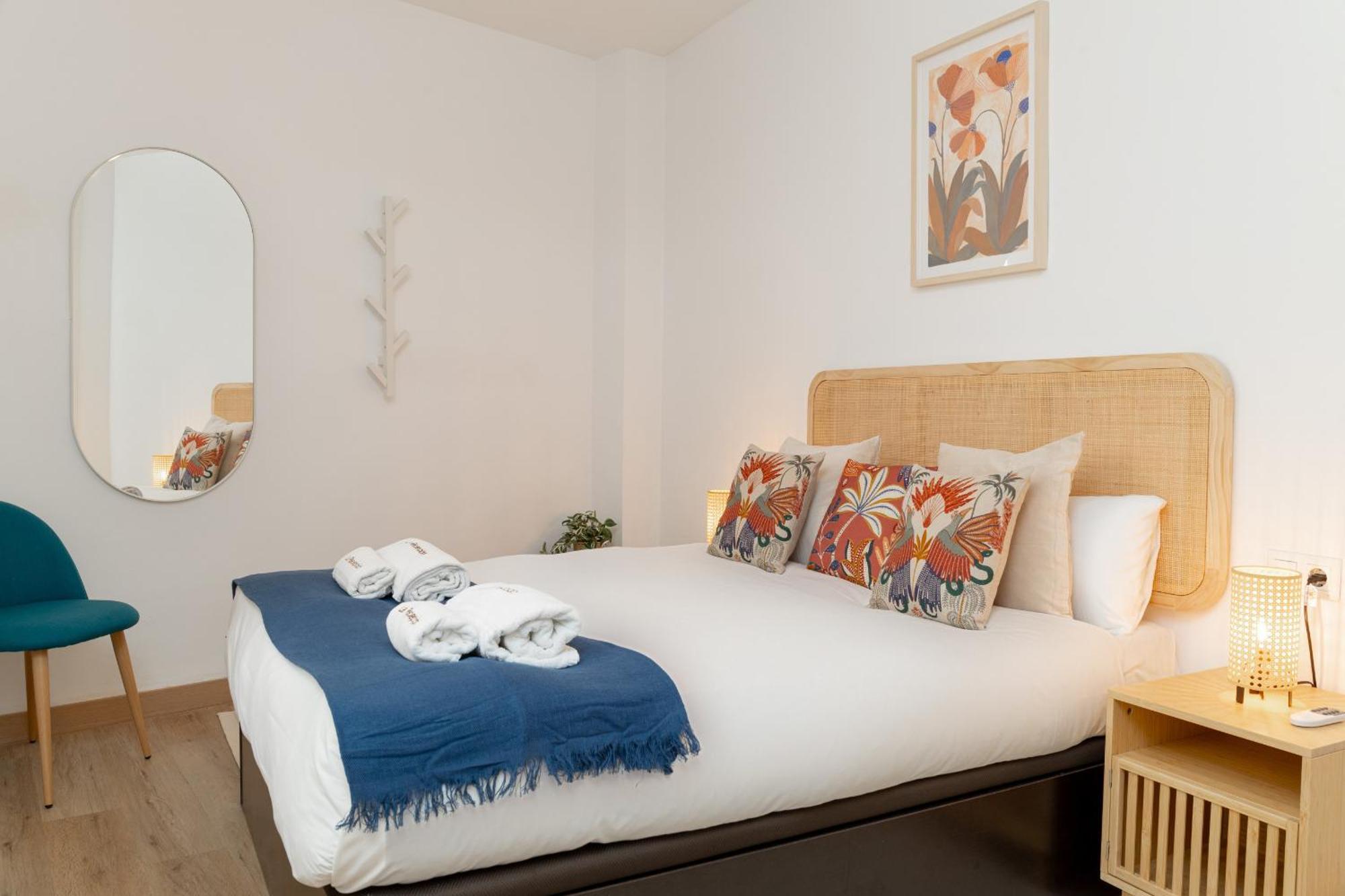 C21 Trendy 2 Bdr & Parking Downtown Apartment Malaga Luaran gambar