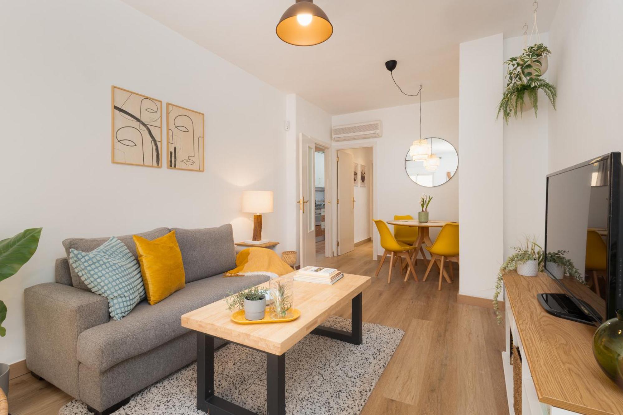 C21 Trendy 2 Bdr & Parking Downtown Apartment Malaga Luaran gambar